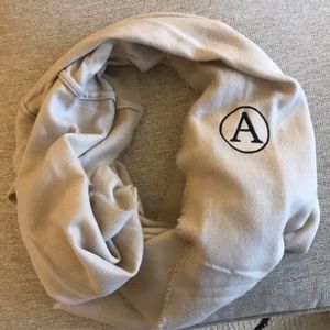 Infinity scarf